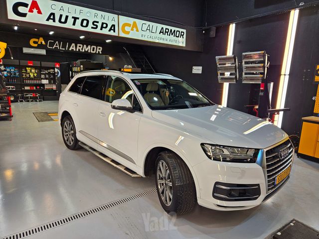 אאודי Q7