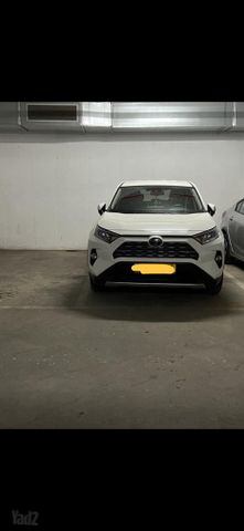 טויוטה RAV4