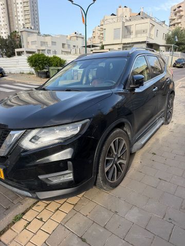 ניסאן אקס טרייל