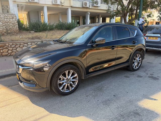 מודעת רכב מאזדה CX-5