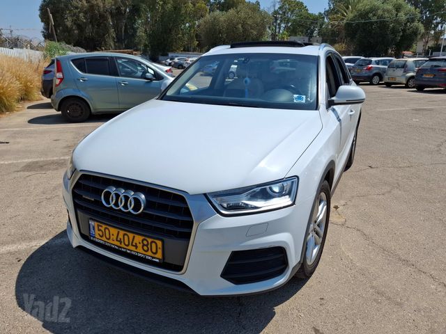 אאודי Q3
