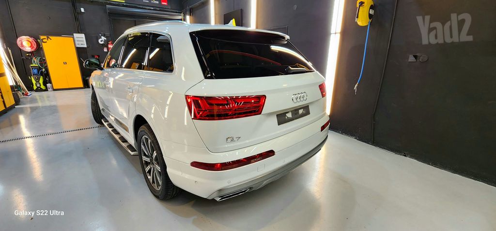 אאודי Q7