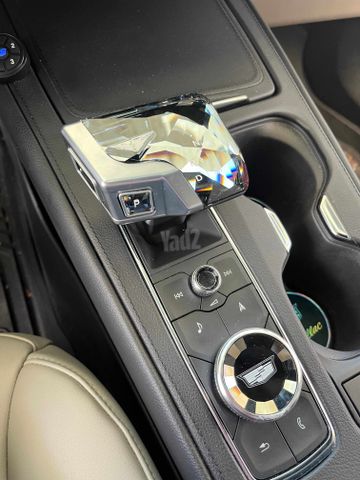 קאדילק XT4