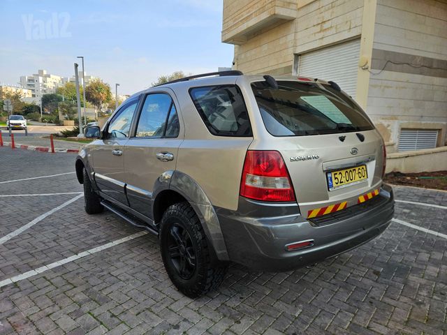 קיה סורנטו