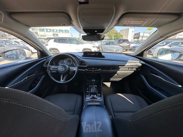 מאזדה CX-30