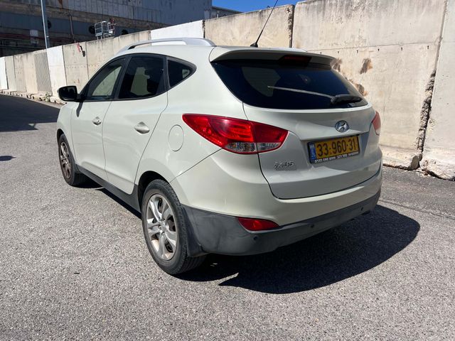 יונדאי ix35