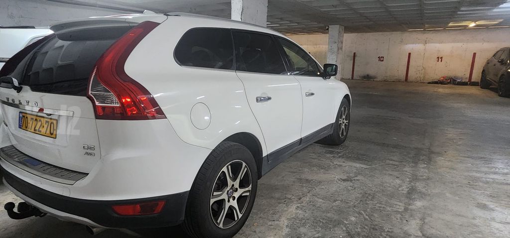 וולוו XC60