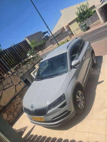 מודעת רכב סקודה קארוק