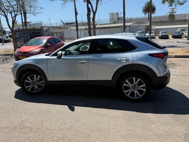מאזדה CX-30
