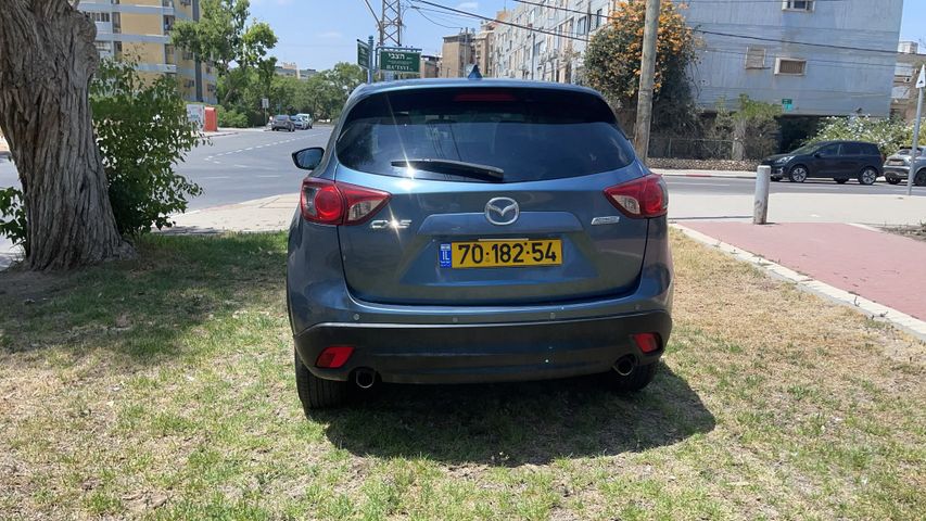 מודעת רכב מאזדה CX-5