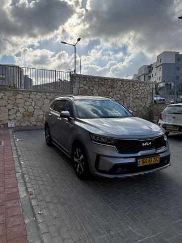 קיה סורנטו