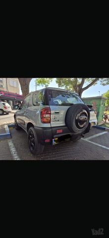 טויוטה RAV4