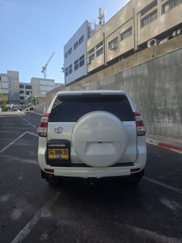 מודעת רכב טויוטה לנד קרוזר