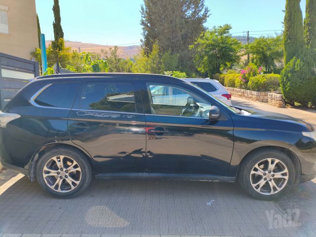מודעת רכב מיצובישי אאוטלנדר