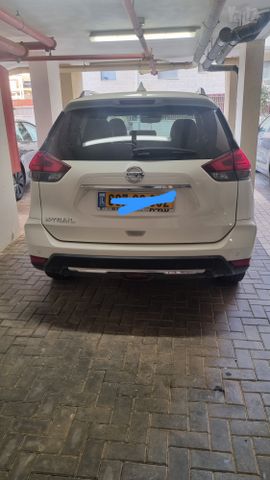 ניסאן אקס טרייל