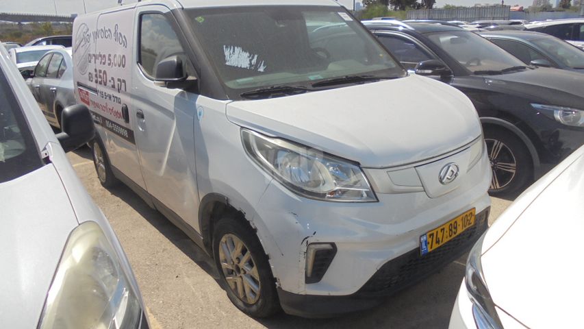מודעת רכב מקסוס איוניק 6