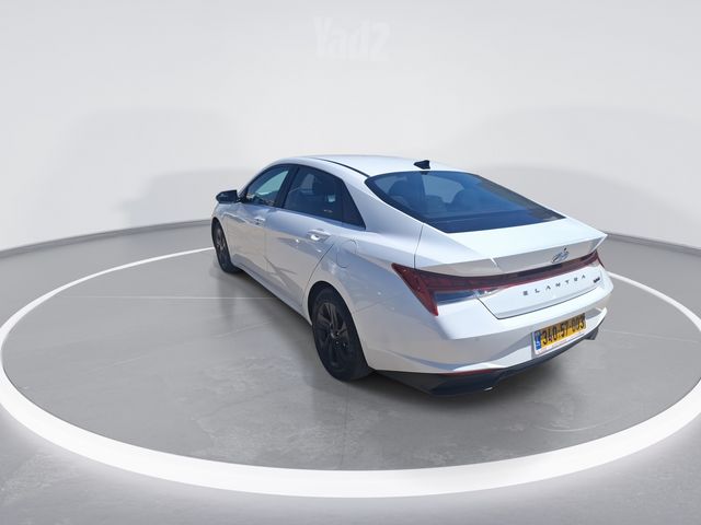 יונדאי אלנטרה