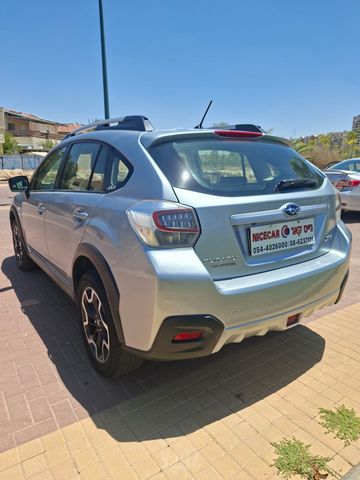 סובארו XV