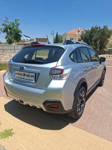 סובארו XV