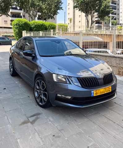 סקודה אוקטביה