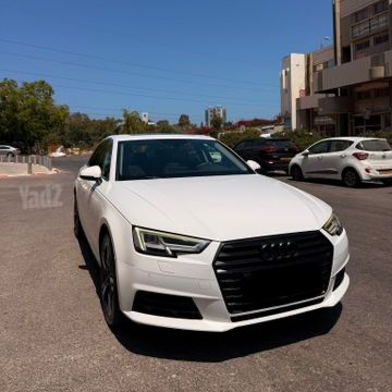 מודעת רכב אאודי A4 2