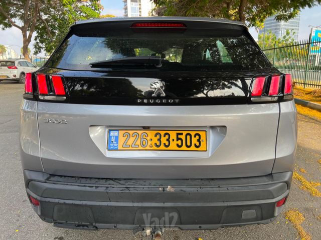 פיג'ו 3008