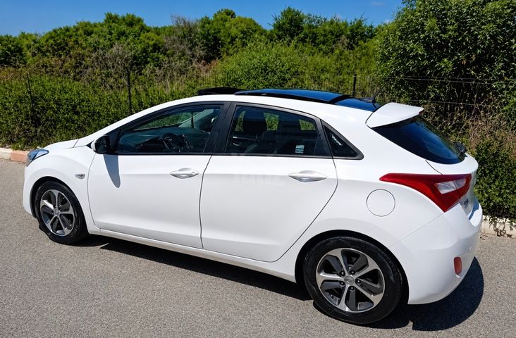 יונדאי i30