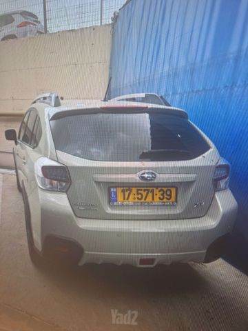 מודעת רכב סובארו XV