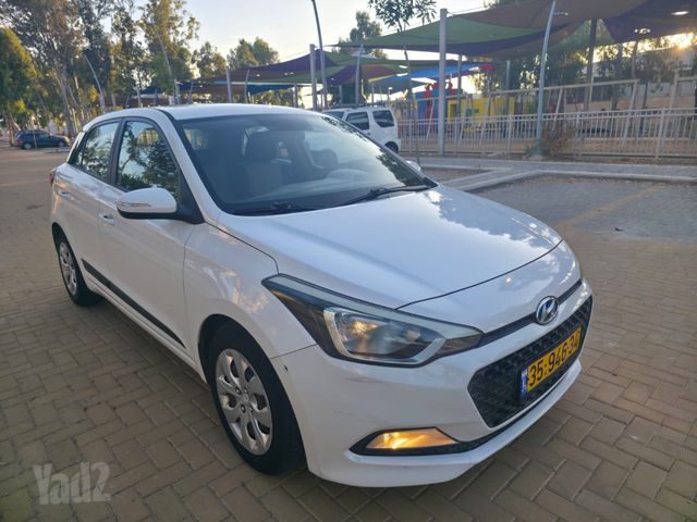 יונדאי i20