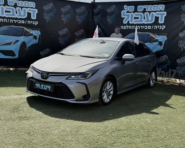 מודעת רכב טויוטה קורולה