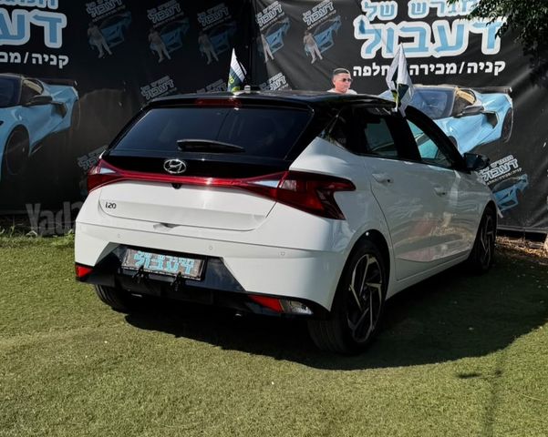 יונדאי i20