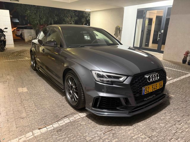 אאודי S3