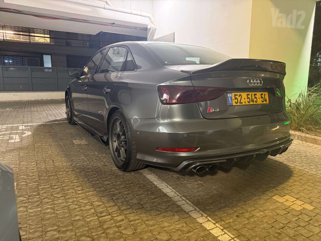 אאודי S3