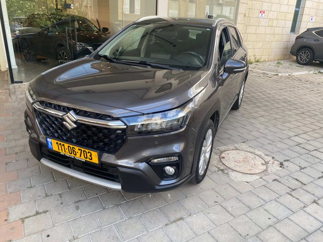 סוזוקי S-Cross