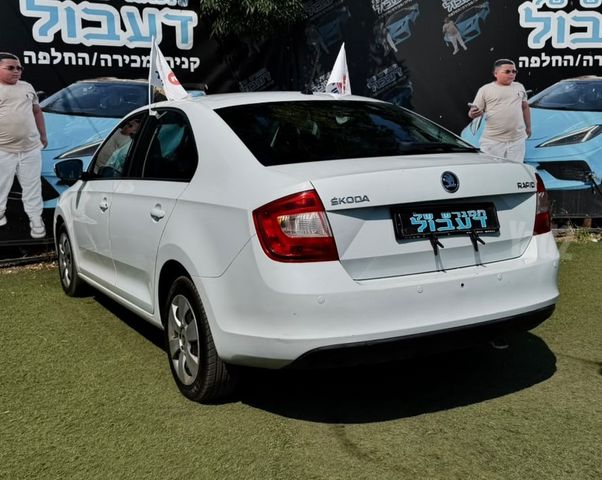 סקודה ראפיד