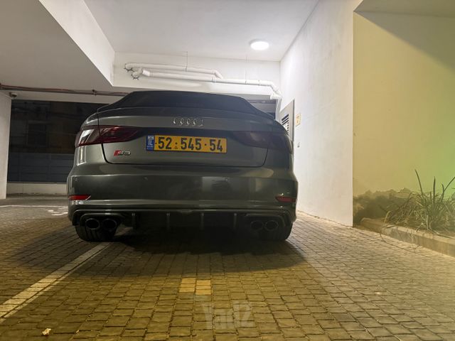 אאודי S3