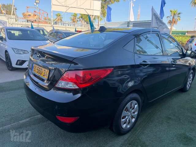 יונדאי אקסנט i25