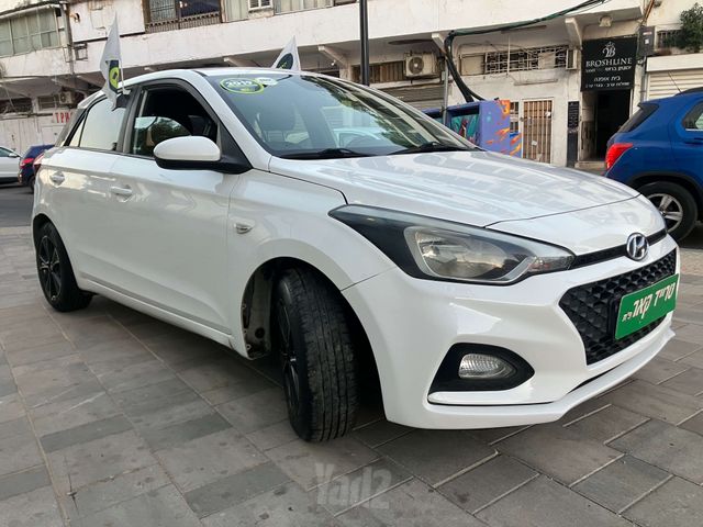 יונדאי i20