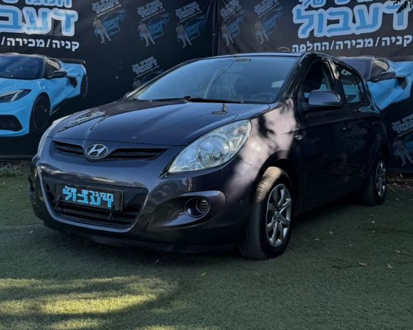 מודעת רכב יונדאי i20