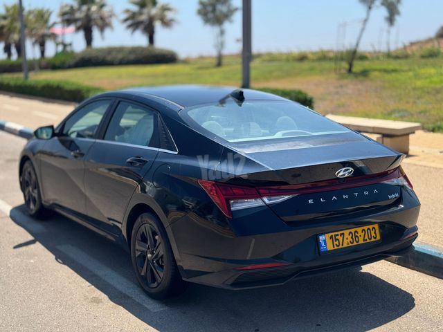 יונדאי אלנטרה