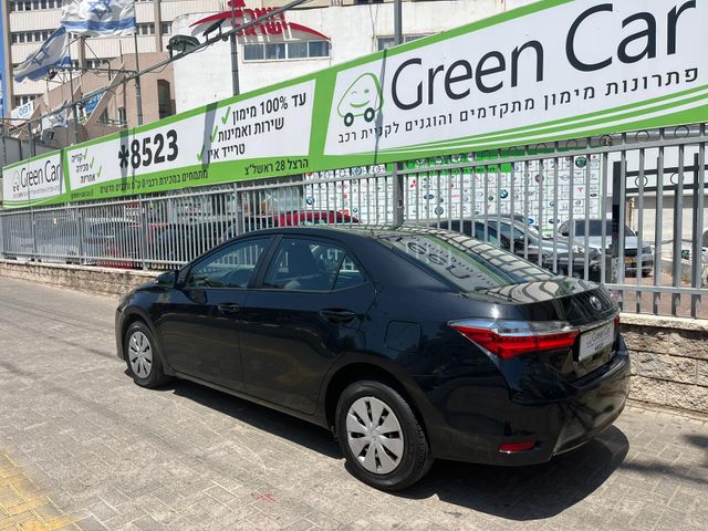 טויוטה קורולה