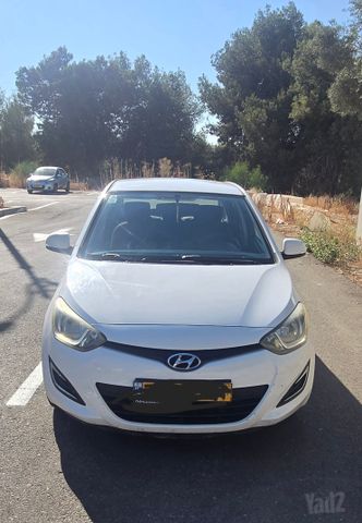 מודעת רכב יונדאי i20