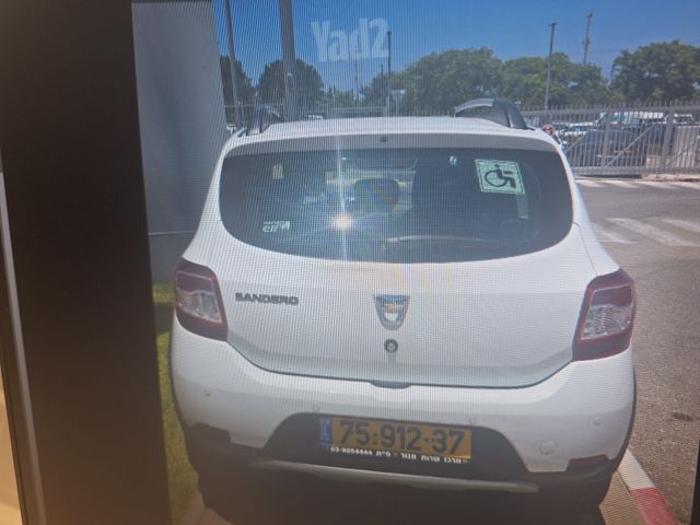 דאצ'יה סנדרו