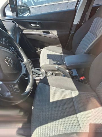 סוזוקי S-Cross
