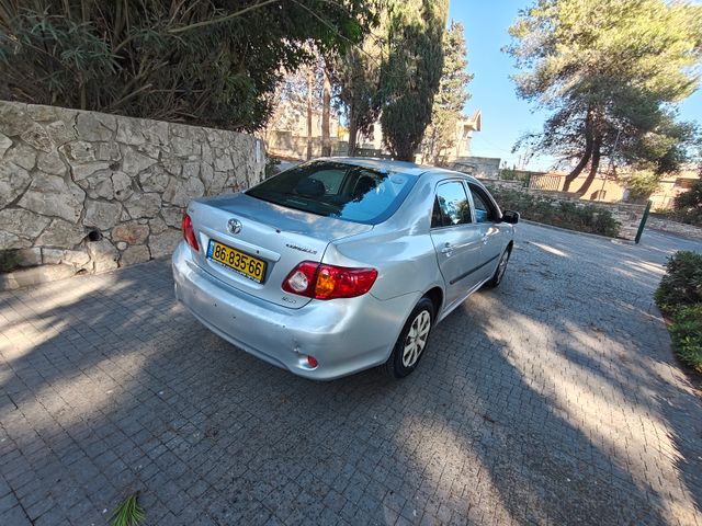 טויוטה קורולה