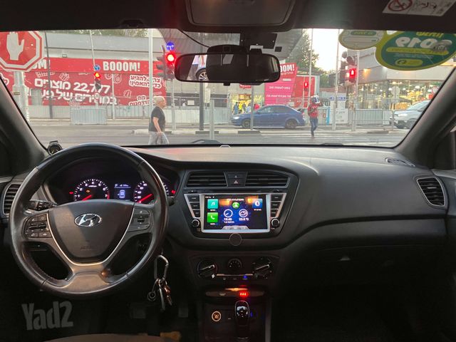 יונדאי i20