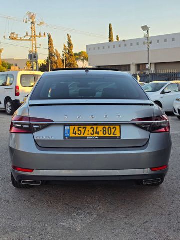 מודעת רכב סקודה סופרב 1
