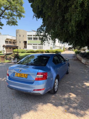 סקודה אוקטביה 