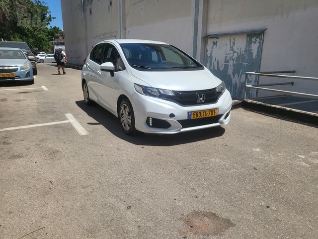 מודעת רכב הונדה ג'אז 