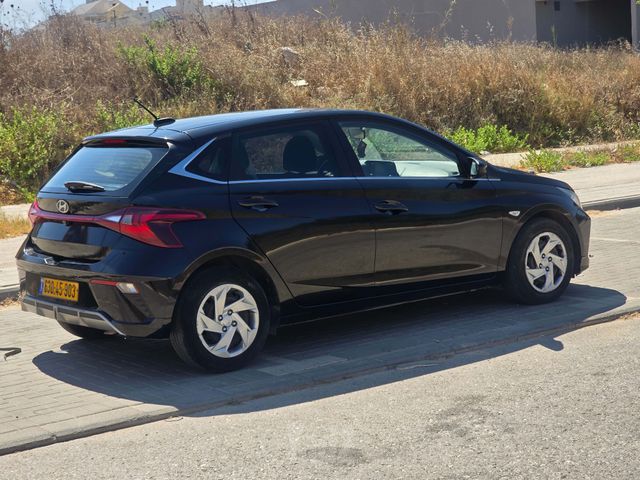 יונדאי i20
